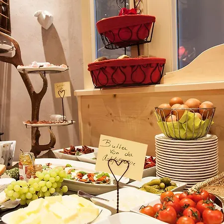 Am Dorfplatz - Adults Only 4* Санкт-Антон-ам-Арльберг