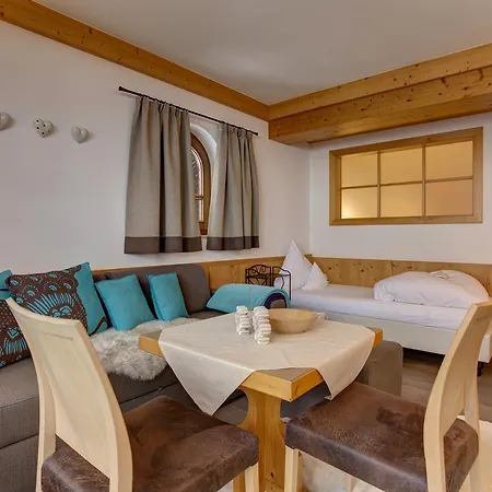 Am Dorfplatz - Adults Only 4*