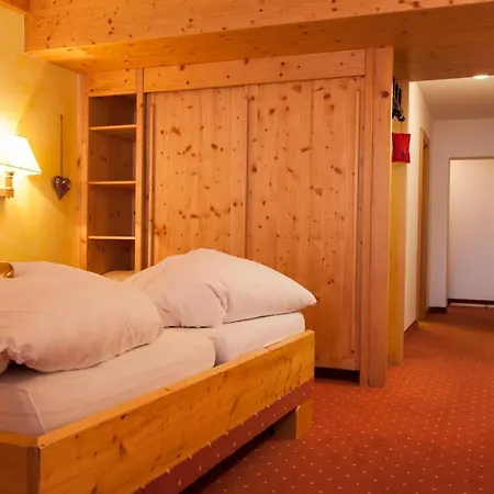 Am Dorfplatz - Adults Only 4* Sankt Anton am Arlberg
